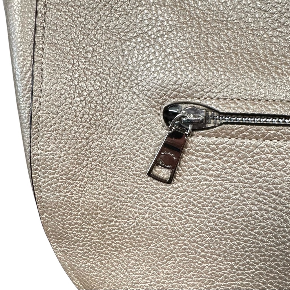 COACH Elle Pebbled Leather Hobo Bag in metallic rose gold - Picture 7 of 16